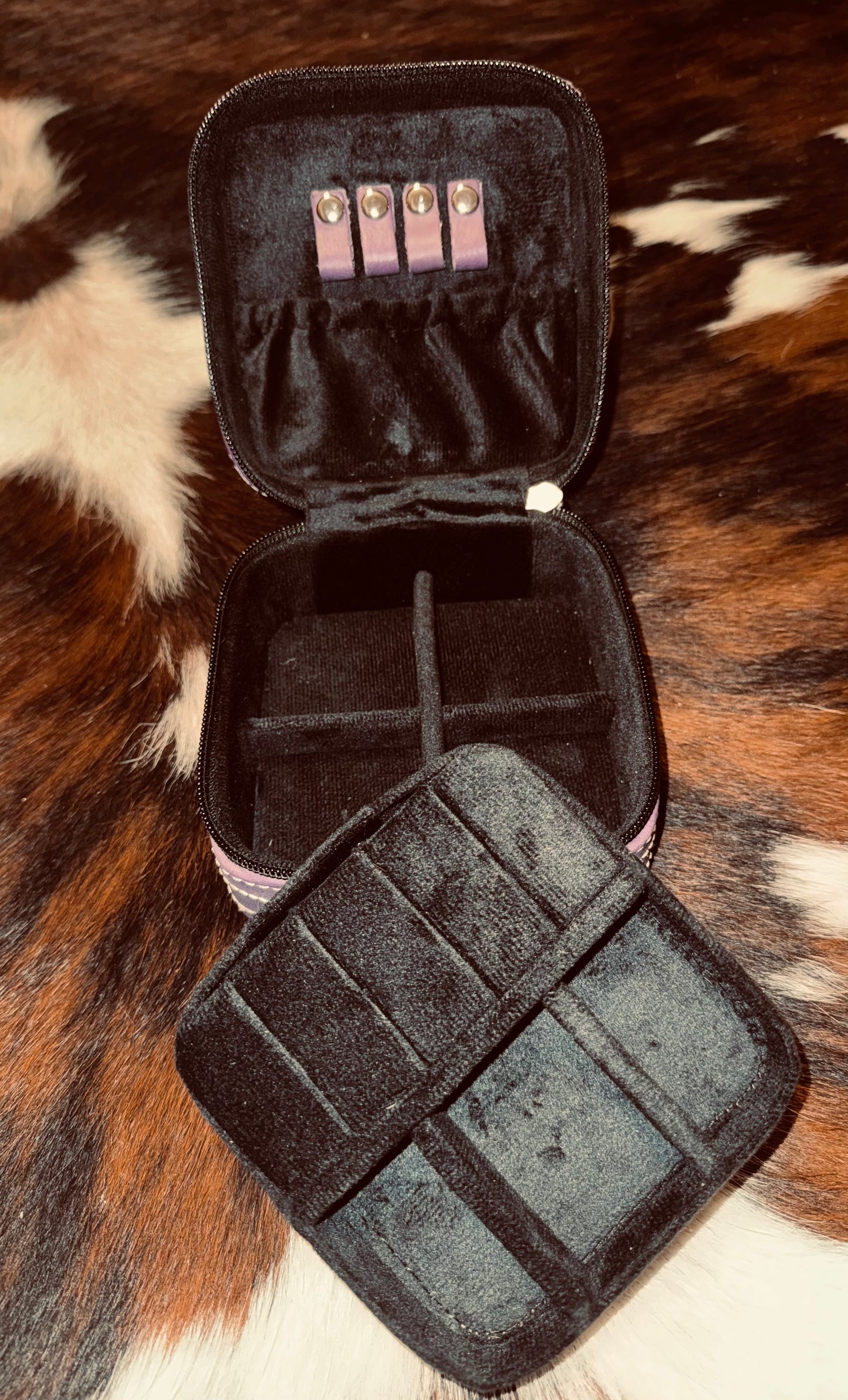 Square Boot Stitch Jewelry Case